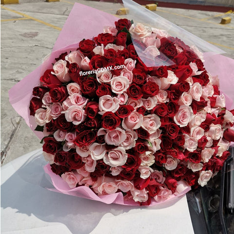 Ramo de 150 rosas Combinado (10 Mayo)